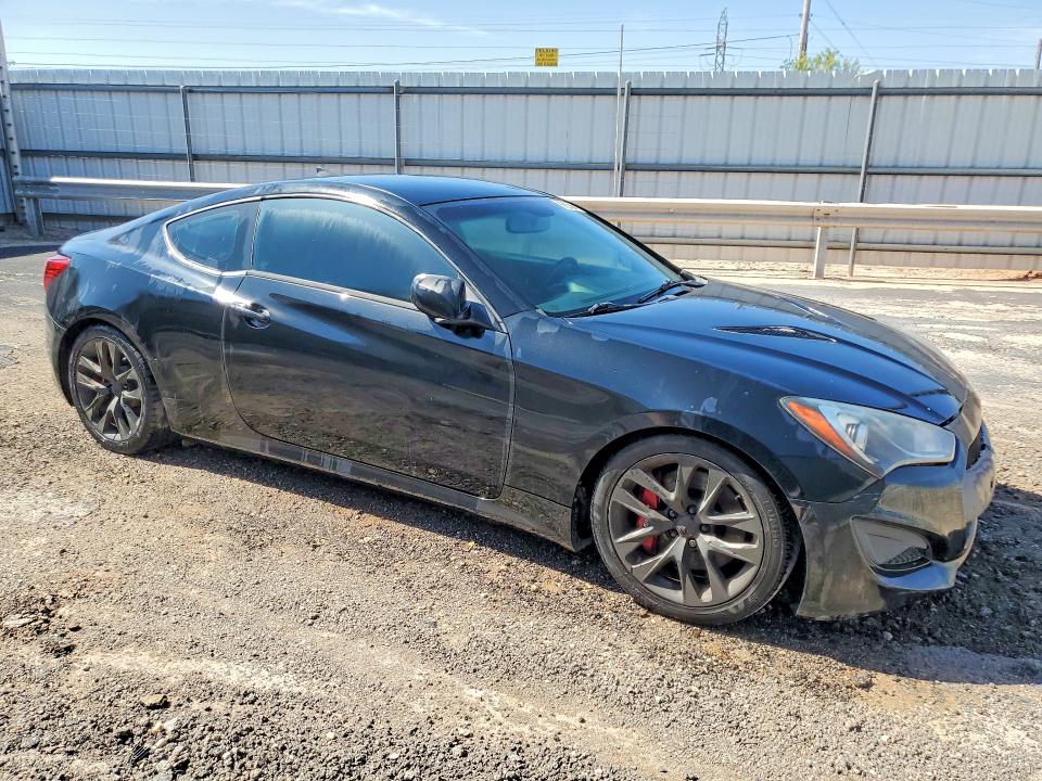 2014 Hyundai Genesis VIN KMHHT6KD3EU121243 COPART salvage auction — HAIL, Tx - Certificate Of Title, sold $450 on 2026-07-31 (photo 4)