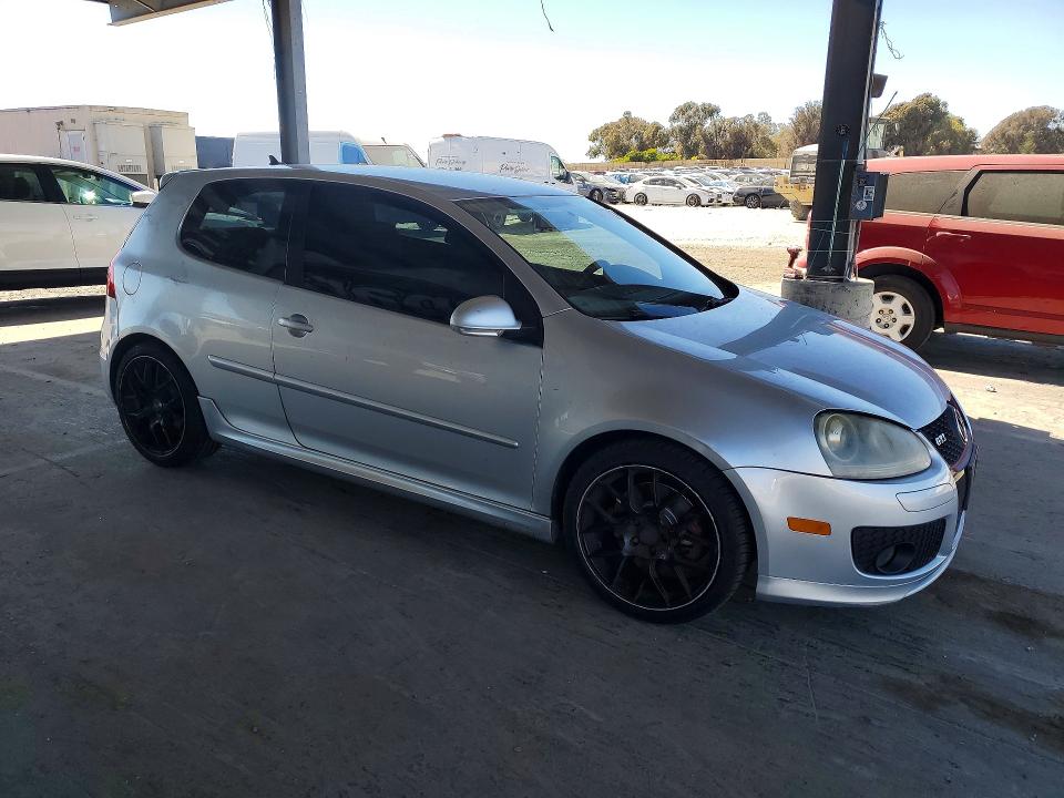 2008 Volkswagen Gti VIN WVWFV71K18W092152 COPART salvage auction — MECHANICAL, Ca - Dis/Dlr/Exp Only Clean Title, sold $500 on 2026-08-04 (photo 4)