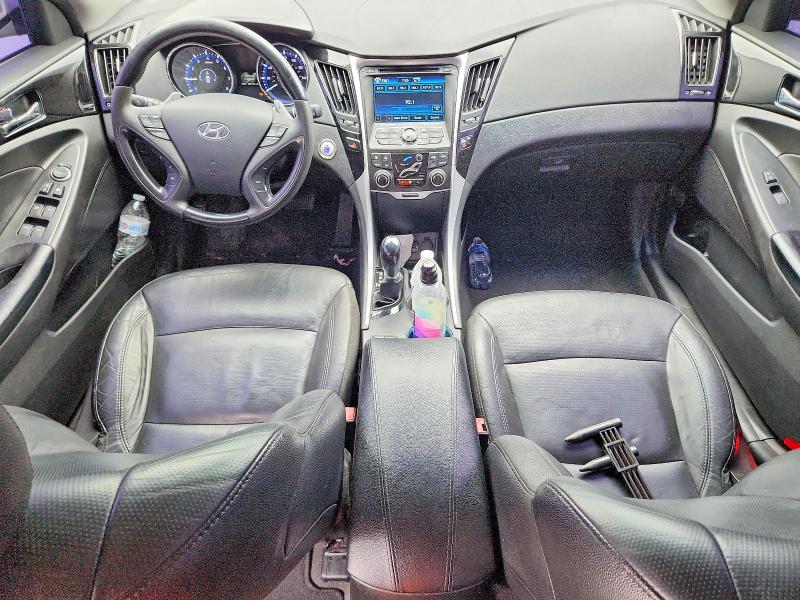 2013 Hyundai Sonata VIN 5NPEC4AB7DH801747 COPART salvage auction — MINOR DENT/SCRATCHES, SC - CERTIFICATE OF TITLE (P), sold $275 on 2026-07-28 (photo 8)