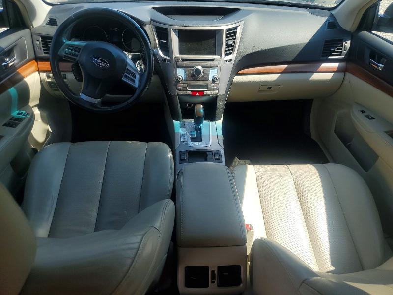 2014 Subaru Outback VIN 4S4BRBMC6E3215253 COPART salvage auction — MINOR DENT/SCRATCHES, MA - CERT OF TITLE-RECONSTRCTD COLL, sold $125 on 2026-07-30 (photo 8)