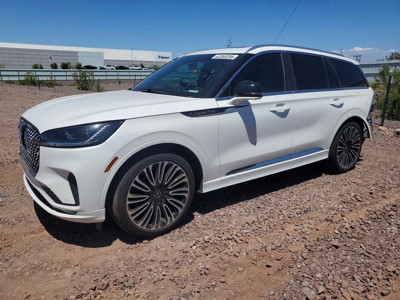 2025 Lincoln Aviator VIN 5LM5J9XC7SGL28932 — COPART salvage auction photo