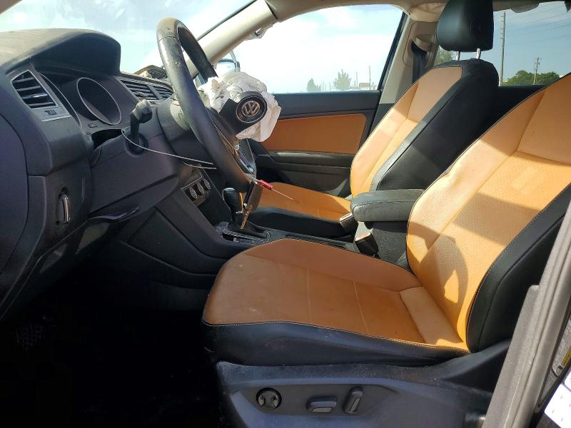 2018 Volkswagen Tiguan VIN 3VV3B7AX9JM207241 COPART salvage auction — MECHANICAL, Fl - Cert Of Title Slvg Rebuildable, sold $275 on 2026-07-27 (photo 7)