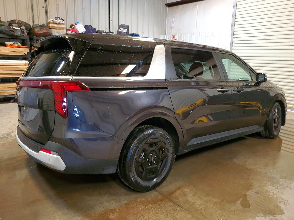 2026 Kia Carnival VIN KNDNB5K33T6589843 COPART salvage auction — FRONT END, Tn - Certificate Of Title, sold $15,200 on 2026-08-03 (photo 3)