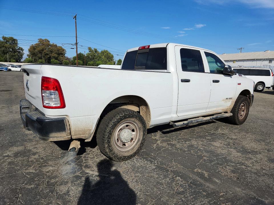 2021 Ram 2500 VIN 3C6UR4CJ9MG515171 COPART salvage auction — MINOR DENT/SCRATCHES, Ca - Dis/Dlr/Exp Only Clean Title (P), sold $10,300 on 2026-09-29 (photo 3)