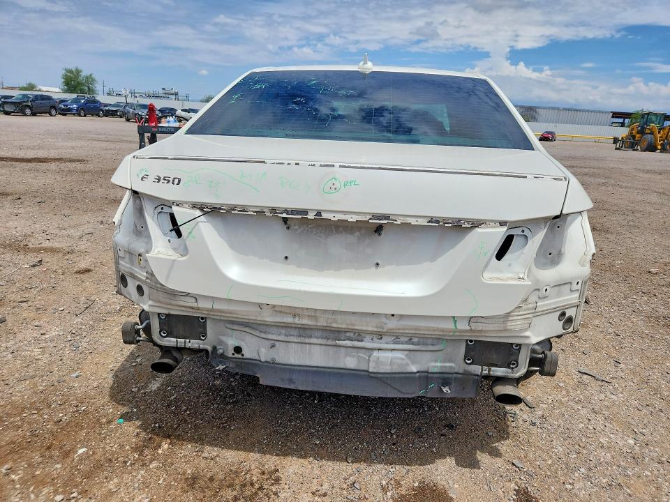 2015 Mercedes-benz E-class VIN WDDHF5KB1FB111687 COPART salvage auction — REAR END, AZ - CERT OF TITLE - SALVAGE, sold $4,200 on 2026-07-31 (photo 6)