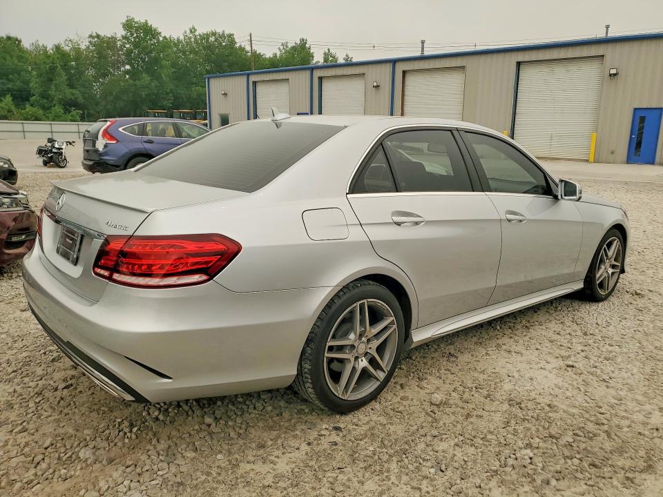 2014 Mercedes-benz E-klasse VIN WDDHF8JB0EA995497 COPART salvage auction — NORMAL WEAR, Ma - Cert Of Title-Reconstrctd Coll, sold $2,450 on 2026-07-30 (photo 3)