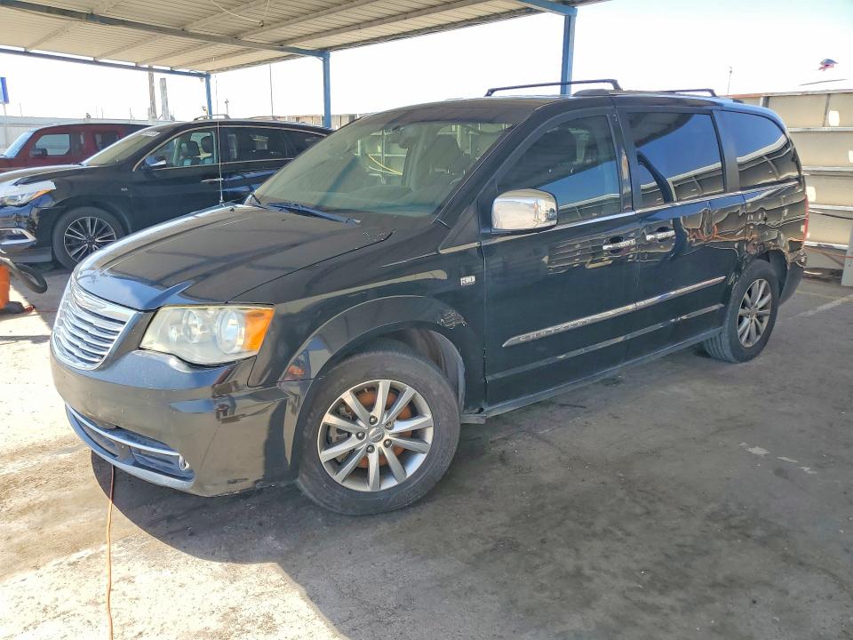 2014 Chrysler Town & country VIN 2C4RC1CG2ER423060 COPART salvage auction — SIDE, Nm - Certificate Of Title, sold $625 on 2026-07-31 (photo 1)