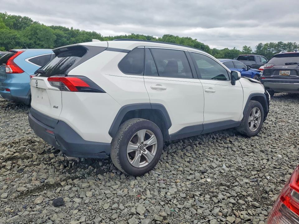 2019 Toyota Rav4 VIN JTMW1RFV1KD016315 COPART salvage auction — FRONT END, NJ - CERT OF TITLE-SALVAGE (P), sold $8,200 on 2026-07-15 (photo 3)