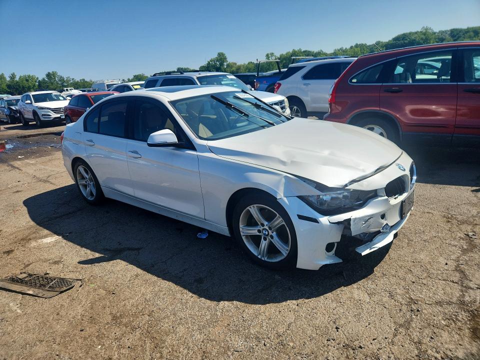 2014 BMW 3er VIN WBA3C3G50ENR25585 COPART salvage auction — FRONT END, Ct - Cert Of Title-Parts Only Salva, sold $450 on 2026-07-28 (photo 4)