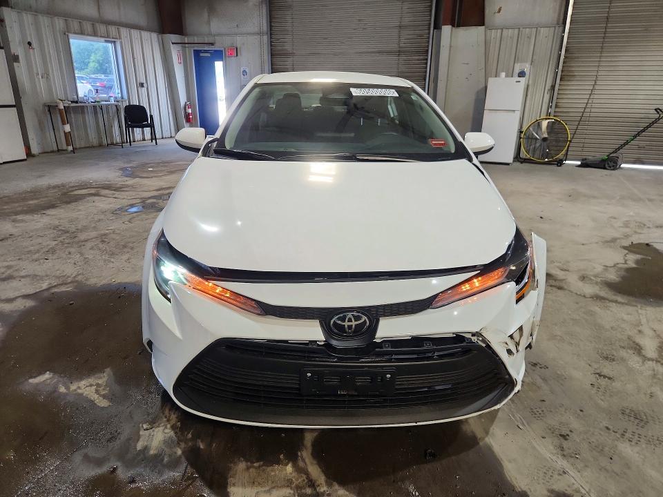 2026 Toyota Corolla VIN 5YFB4MDE9TP460018 COPART salvage auction — FRONT END, ME - CERTIFICATE OF TITLE, sold $12,900 on 2026-07-20 (photo 5)