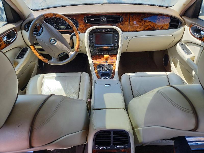 2005 Jaguar Vandenplas VIN SAJWA82C85SG44486 COPART salvage auction — MINOR DENT/SCRATCHES, Ca - Lien Papers-Clean Or Ac, sold $450 on 2026-07-07 (photo 8)