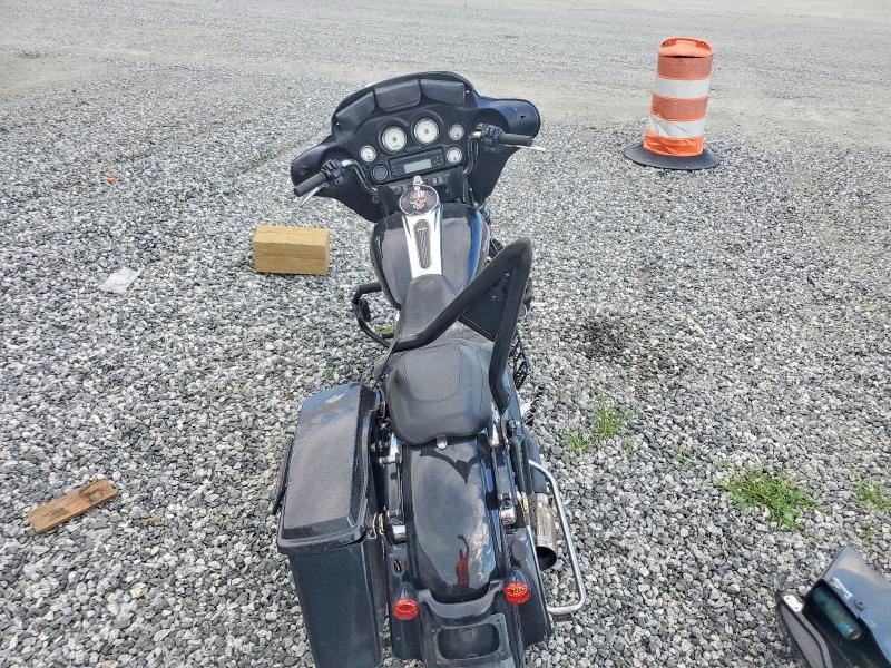 2011 Harley-davidson Flhx VIN 1HD1KBM15BB635072 COPART salvage auction — FRONT END, Sc - Cert Of Title-Salvage, sold $550 on 2026-09-09 (photo 6)