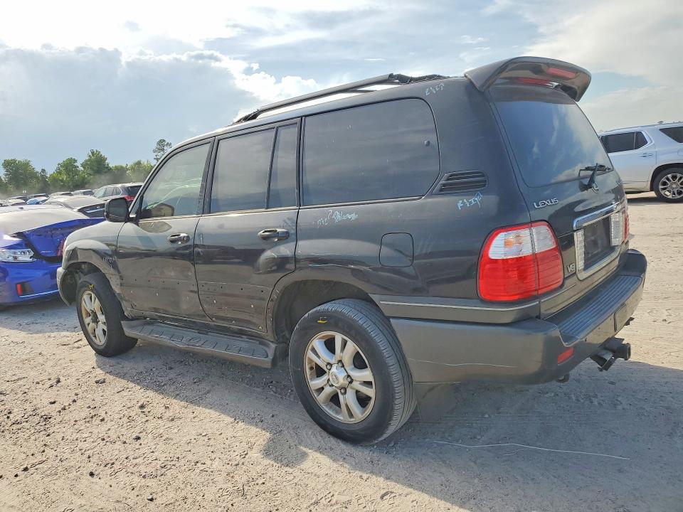 2005 Lexus Lx 470 VIN JTJHT00W753555268 COPART salvage auction — SIDE, TX - SALVAGE VEHICLE TITLE (P), sold $4,900 on 2026-07-10 (photo 2)