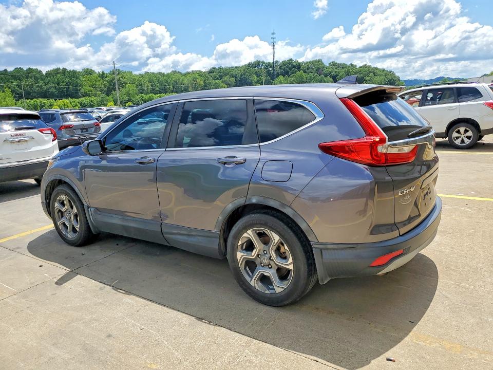 2017 Honda Cr-v VIN 7FARW1H81HE011659 COPART salvage auction — MINOR DENT/SCRATCHES, Ky - Certificate Of Title, sold $5,400 on 2026-07-30 (photo 2)