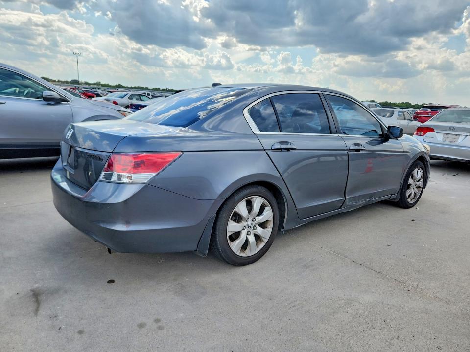 2008 Honda Accord VIN JHMCP268X8C026647 COPART salvage auction — FRONT END, TX - SALVAGE VEHICLE TITLE (P), sold $1,200 on 2026-07-16 (photo 3)