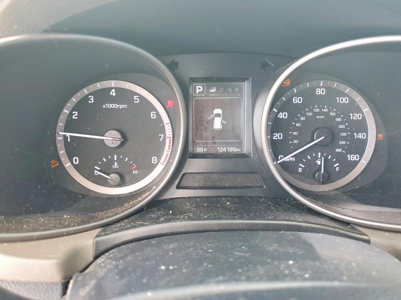 2017 Hyundai Santa fe VIN KM8SM4HF6HU223639 COPART salvage auction — MINOR DENT/SCRATCHES, FL - CERTIFICATE OF TITLE, sold $1,200 on 2026-07-21 (photo 9)