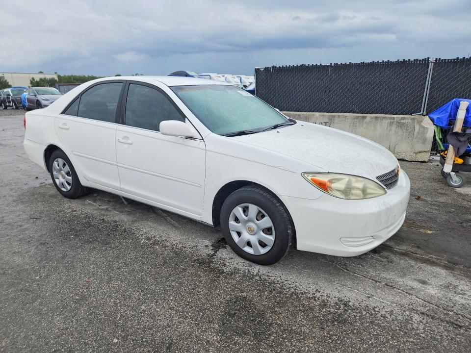 2003 Toyota Camry VIN JTDBE32K930229016 COPART salvage auction — MINOR DENT/SCRATCHES, FL - CERT OF TITLE SLVG REBUILDABLE, sold $425 on 2026-07-23 (photo 4)