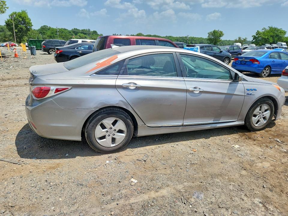 2012 Hyundai Sonata VIN KMHEC4A47CA030581 COPART salvage auction — FRONT END, MD - CERT OF SALVAGE > 75% DAMAGE, sold $400 on 2026-07-30 (photo 3)