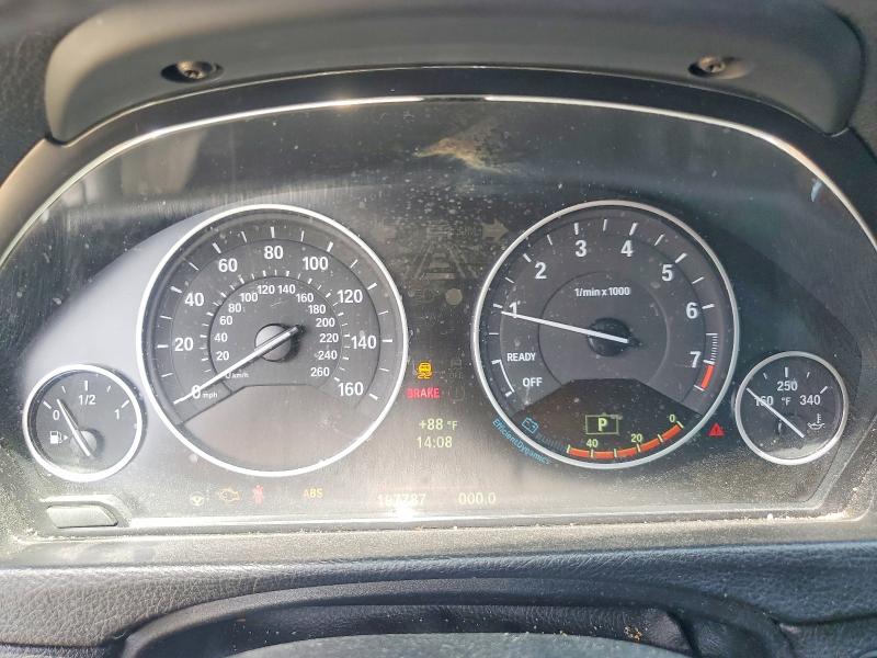 2013 BMW 3er VIN WBA3A5C56DF604134 COPART salvage auction — FRONT END, Ca - Salvage Certificate, sold $525 on 2026-07-28 (photo 9)