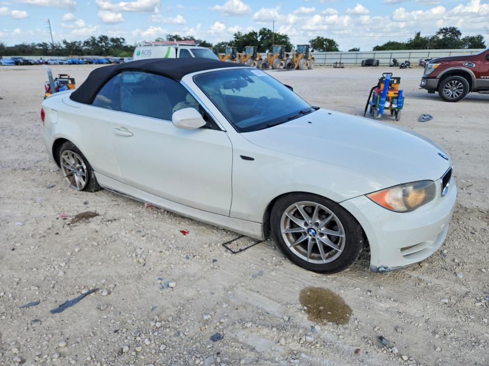 2010 BMW 1 series VIN WBAUN1C54AVH81819 COPART salvage auction — SIDE, TX - SALVAGE VEHICLE TITLE (P), sold $800 on 2026-07-16 (photo 4)