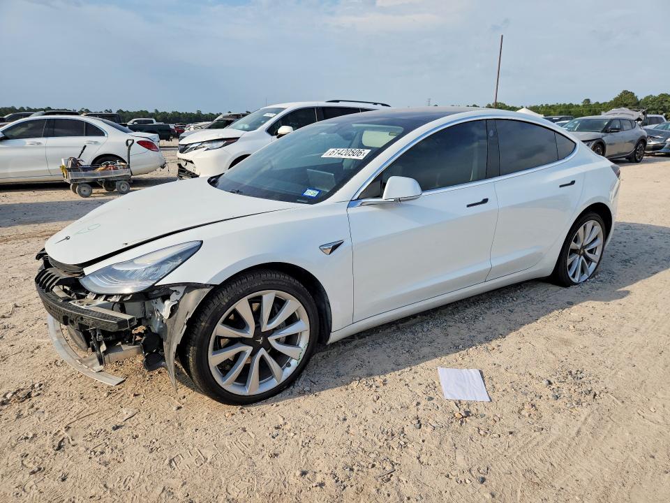 2020 Tesla Model 3 VIN 5YJ3E1EC2LF586908 — COPART salvage auction photo