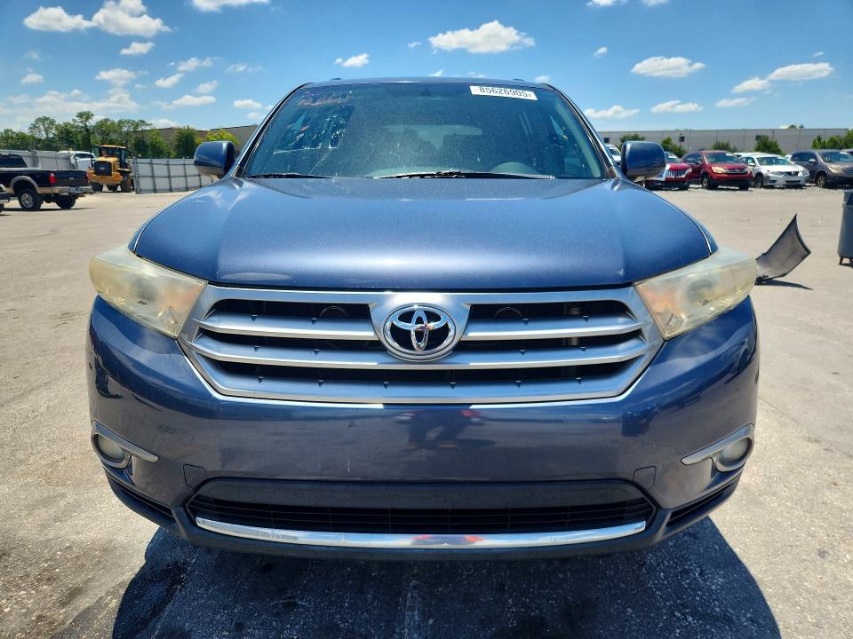 2013 Toyota Highlander VIN 5TDYK3EH5DS126290 COPART salvage auction — REAR END, Fl - Cert Of Title Slvg Rebuildable, sold $6,500 on 2026-07-14 (photo 5)