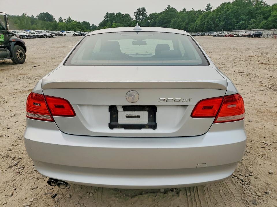 2007 BMW VIN WBAWV535X7P077702 COPART salvage auction — SIDE, MA - CERT OF TITLE-RECONSTRCTD COLL, sold $375 on 2026-07-23 (photo 6)