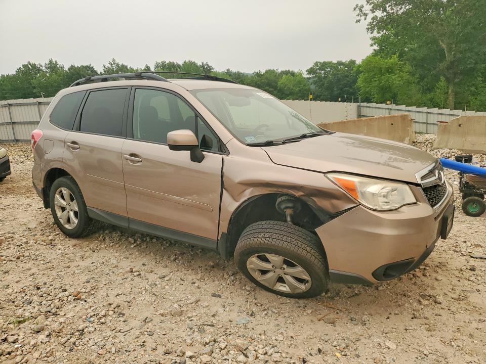 2014 Subaru Forester VIN JF2SJACC2EG545604 COPART salvage auction — UNDERCARRIAGE, MA - CERT OF TITLE-RECONSTRCTD COLL, sold $450 on 2026-07-29 (photo 4)