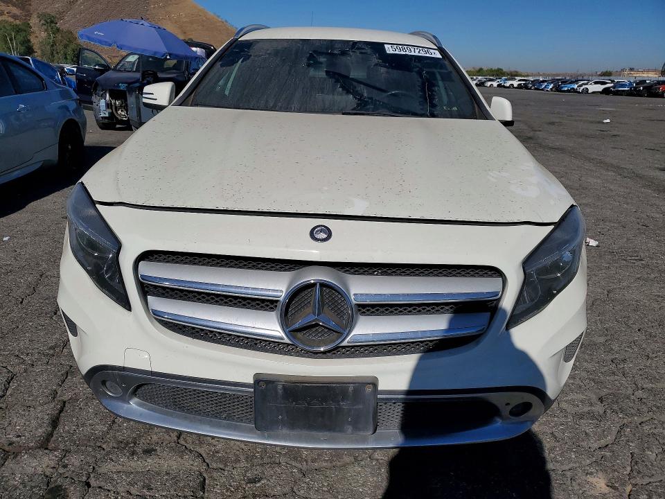 2017 Mercedes-benz Gla-klasse VIN WDCTG4EB8HJ356139 COPART salvage auction — MINOR DENT/SCRATCHES, Salvage Title, sold $1,800 on 2026-07-30 (photo 5)