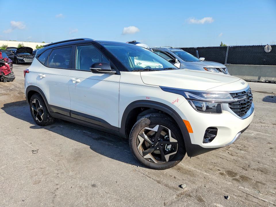 2026 Kia Seltos VIN KNDEUCAA1T7915857 COPART salvage auction — REAR END, Fl - Cert Of Title Slvg Rebuildable, sold $7,400 on 2026-08-18 (photo 4)