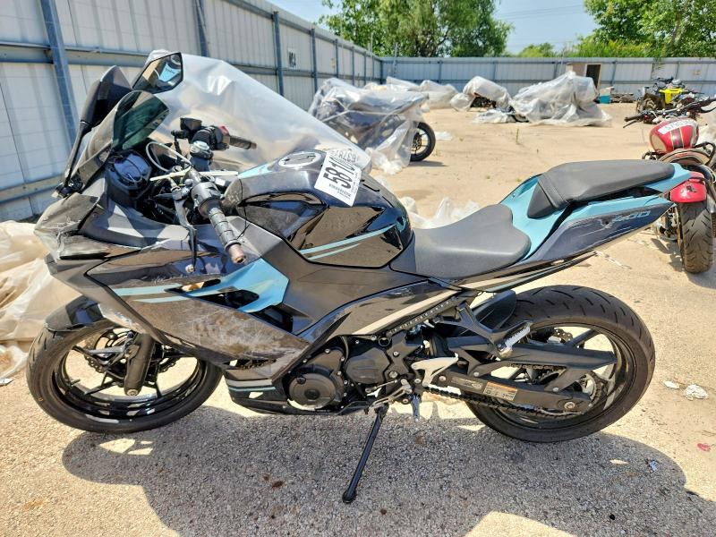 2020 Kawasaki Ninja VIN JKAEXKH13LDA73769 COPART salvage auction — SIDE, IL - SALVAGE CERTIFICATE, sold $300 on 2026-07-28 (photo 3)