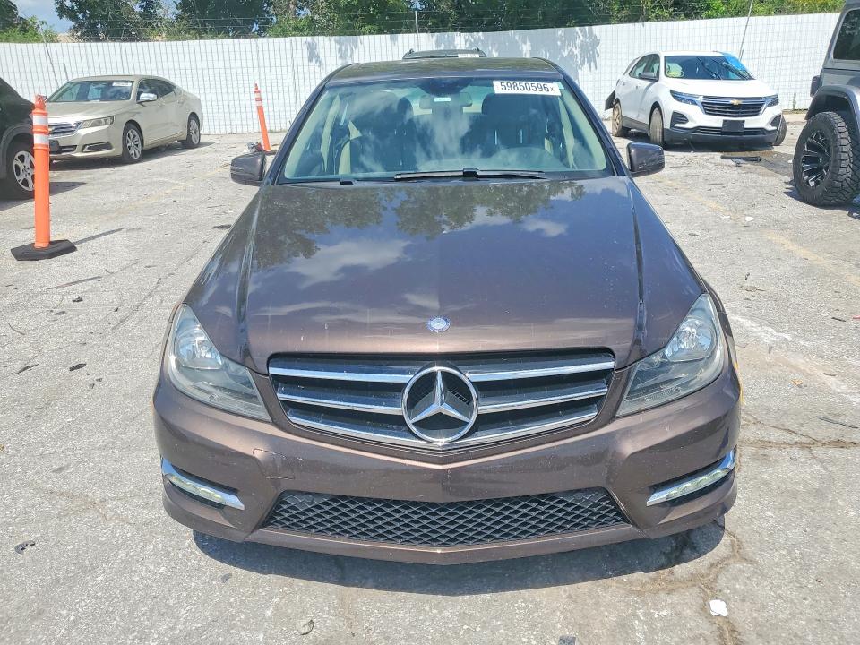 2014 Mercedes-benz C-klasse VIN WDDGF8AB6EA941813 COPART salvage auction — REAR END, Mo - Salvage Certificate Of Title, sold $2,150 on 2026-08-18 (photo 5)
