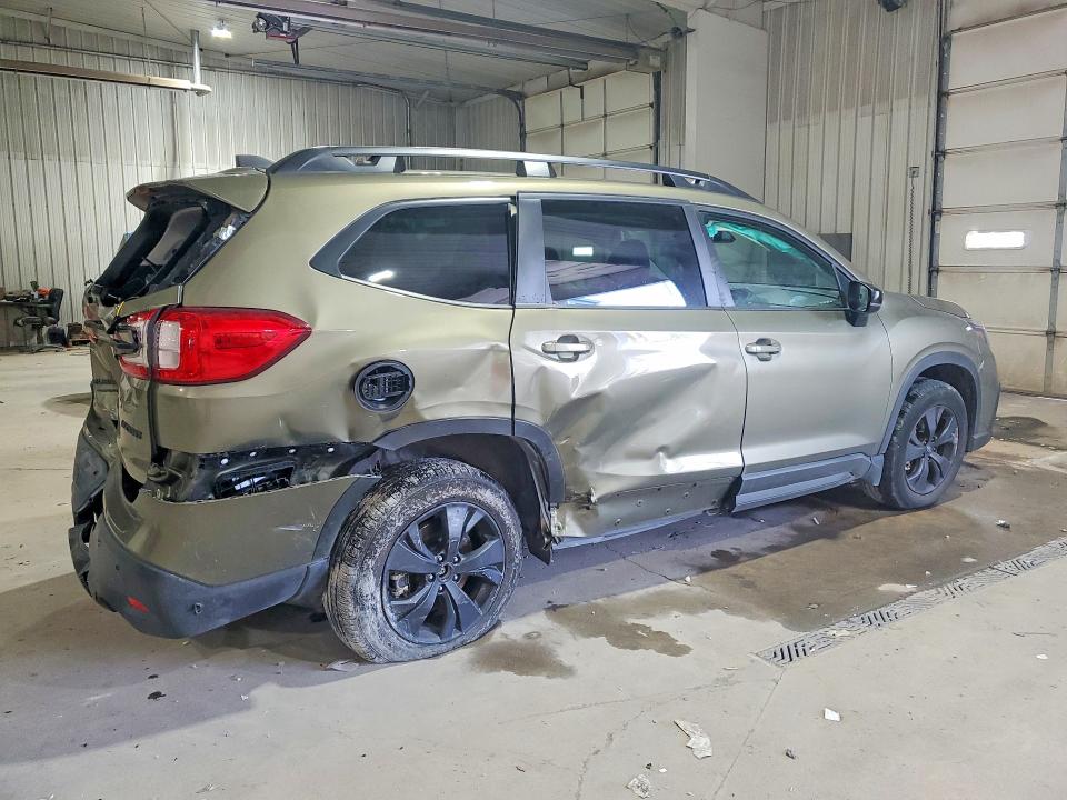 2026 Subaru Ascent VIN 4S4WMABDXT3406838 COPART salvage auction — REAR END, Pa - Certificate Of Salvage, sold $8,100 on 2026-08-17 (photo 3)