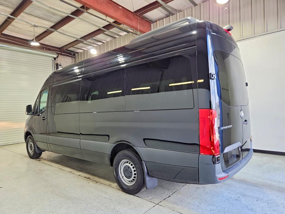 2025 Mercedes-benz Sprinter VIN W1Z4KGHY1ST214342 COPART salvage auction — ROOF, Ga - Certificate Of Title, sold $50 on 2026-07-27 (photo 2)