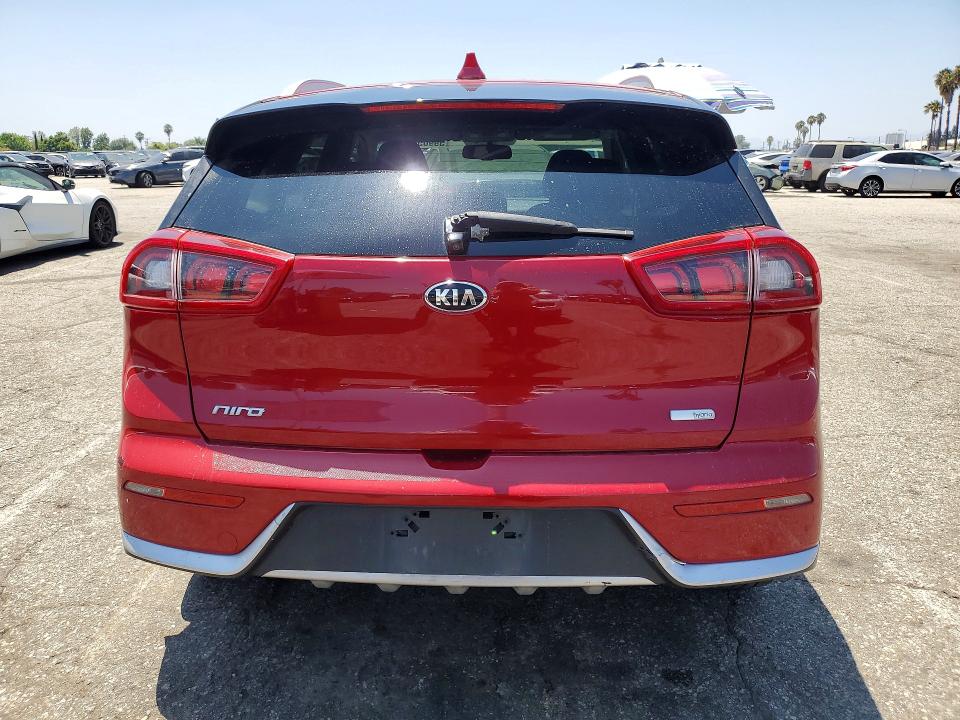 2018 Kia Niro VIN KNDCC3LC8J5128390 COPART salvage auction — MINOR DENT/SCRATCHES, Ca - Dis/Dlr/Exp Only Clean Title (P), sold $2,900 on 2026-07-17 (photo 6)