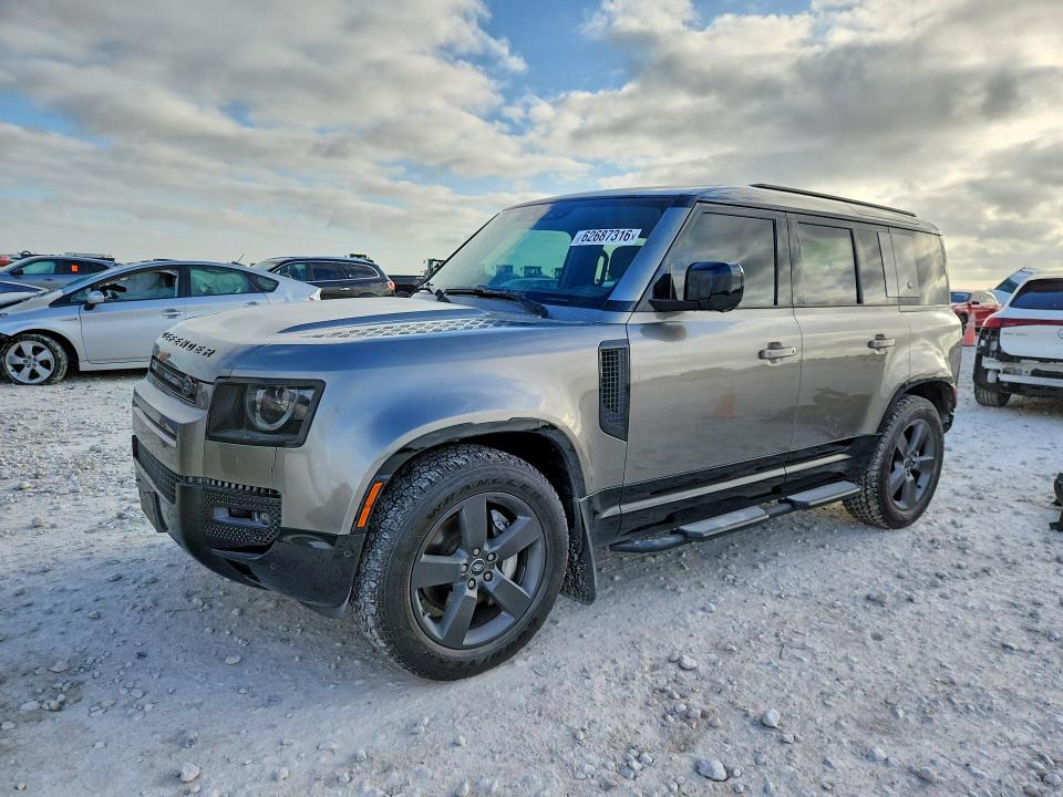 2024 Land rover Defender VIN SALE27EU0R2318764 — COPART salvage auction photo