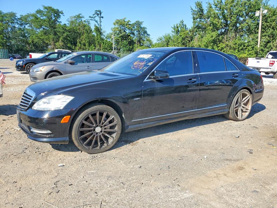 2011 Mercedes-benz S class VIN WDDNG9FBXBA387142 COPART salvage auction — UNDERCARRIAGE, MD - CERTIFICATE OF TITLE (P), sold $4,950 on 2026-08-10 (photo 1)