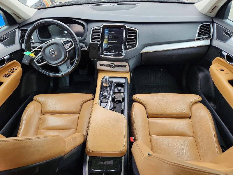 2016 Volvo Xc90 VIN YV4BC0PK7G1087601 COPART salvage auction — NORMAL WEAR, CA - CERT OF TITLE-SALVAGED, sold $5,200 on 2026-09-03 (photo 8)
