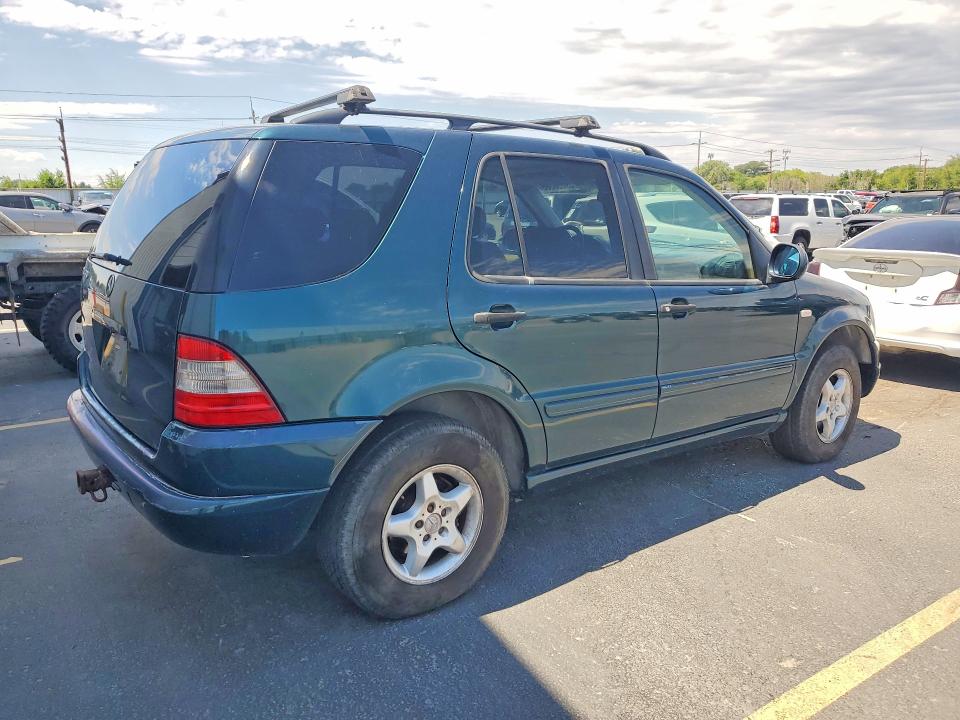 1999 Mercedes-benz M-klasse VIN 4JGAB72E6XA067394 COPART salvage auction — NORMAL WEAR, Id - Certificate Of Title (P), sold $600 on 2026-07-16 (photo 3)