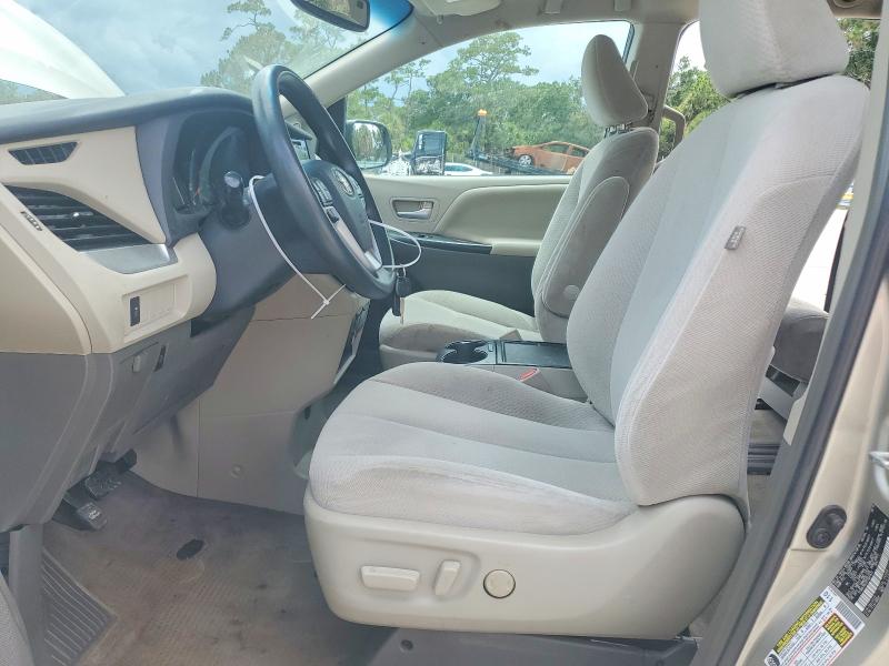 2015 Toyota Sienna VIN 5TDKK3DC2FS624624 COPART salvage auction — FRONT END, Fl - Cert Of Title Slvg Rebuildable, sold $950 on 2026-07-15 (photo 7)