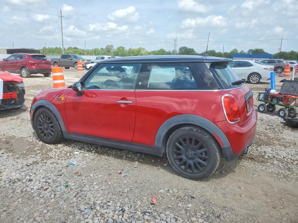 2016 Mini Cooper VIN WMWXP5C55G3B76369 COPART salvage auction — MECHANICAL, Tx - Certificate Of Title (P), sold $550 on 2026-08-06 (photo 2)