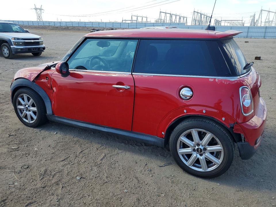 2012 Mini Cooper VIN WMWSV3C57CT385513 COPART salvage auction — FRONT END, CA - DIS/DLR/EXP ONLY CLEAN TITLE, sold $500 on 2026-07-20 (photo 2)