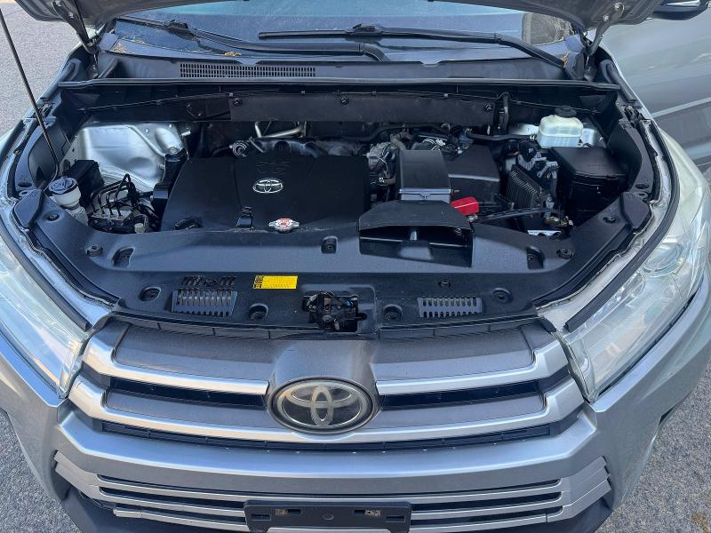 2018 Toyota Highlander VIN 5TDBZRFH9JS843564 COPART salvage auction — MINOR DENT/SCRATCHES, NJ - CERTIFICATE OF TITLE (P), sold $9,700 on 2026-07-17 (photo 7)