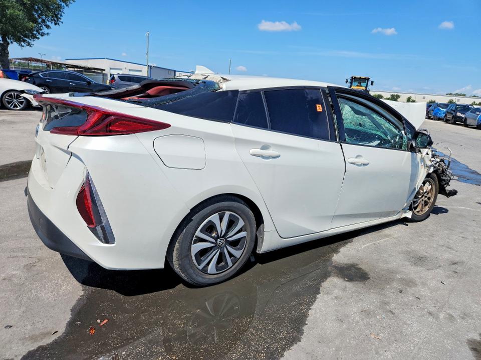 2017 Toyota Prius VIN JTDKARFP5H3028143 COPART salvage auction — FRONT END, Fl - Cert Of Title Slvg Rebuildable, sold $475 on 2026-07-28 (photo 3)