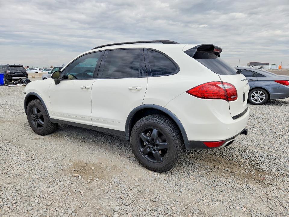 2012 Porsche Cayenne VIN WP1AB2A26CLA40708 COPART salvage auction — UNDERCARRIAGE, Co - Public - Salvage Title, sold $1,100 on 2026-07-30 (photo 2)