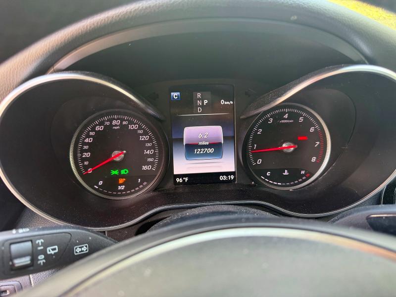 2019 Mercedes-benz Glc VIN WDC0G4KB4KV136679 COPART salvage auction — MINOR DENT/SCRATCHES, Ma - Certificate Of Title (P), sold $9,900 on 2026-07-29 (photo 8)