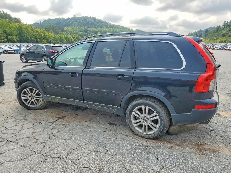 2008 Volvo Xc90 VIN YV4CZ982981482709 COPART salvage auction — WATER/FLOOD, Wv - Salvage Cert - Flood Damaged, sold $375 on 2026-08-06 (photo 2)