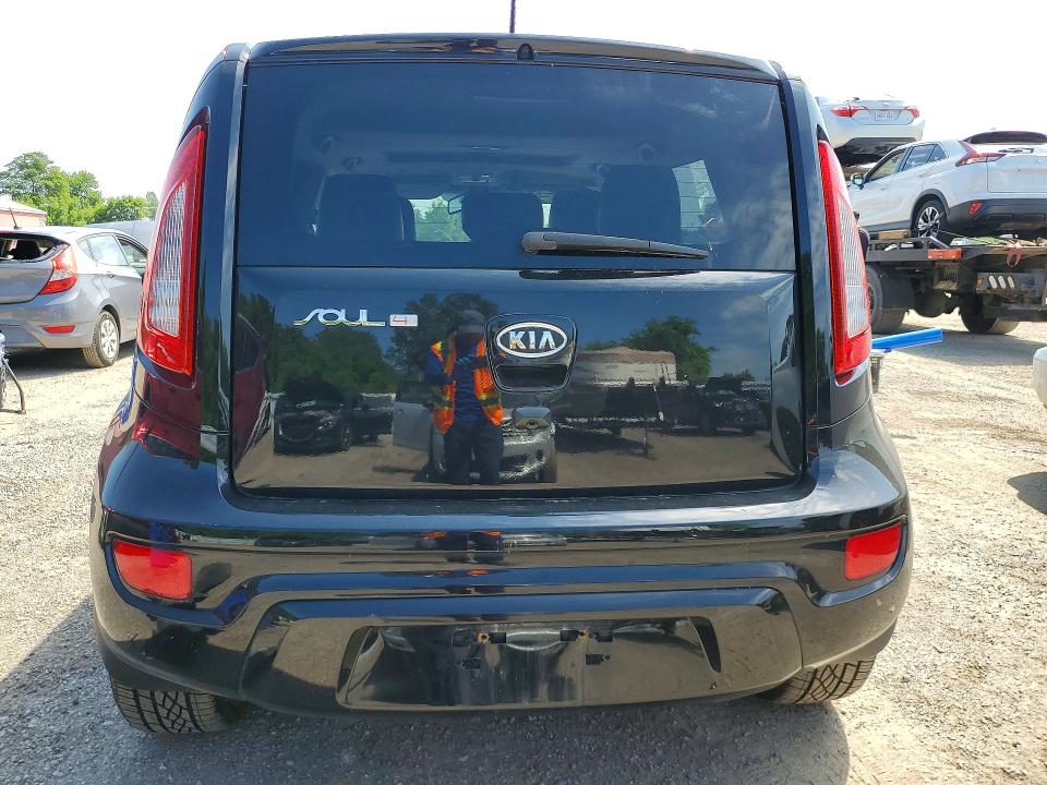 2012 Kia Soul VIN KNDJT2A69C7459386 COPART salvage auction — FRONT END, ON - PERMIT NO BRAND - UNFIT, sold $625 on 2026-07-28 (photo 6)