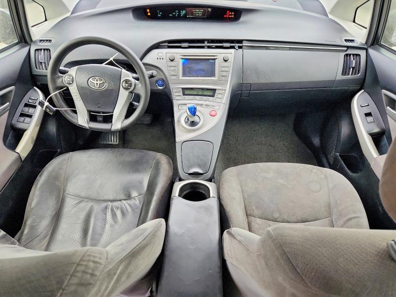 2014 Toyota Prius VIN JTDKN3DU8E0358012 COPART salvage auction — MINOR DENT/SCRATCHES, Ca - Cert Of Title-Salvaged, sold $725 on 2026-07-16 (photo 8)