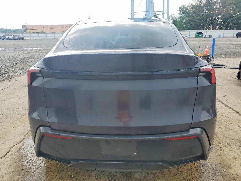 2026 Tesla Model y VIN 7SAYGDED7TA598711 COPART salvage auction — SIDE, Nj - Cert Of Title-Salvage, sold $12,000 on 2026-09-09 (photo 6)